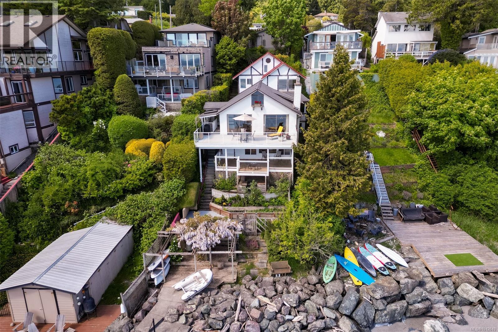 Property at 4955 Cordova Bay Rd image 1