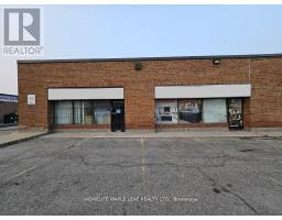 2 - 8 STRATHERN AVENUE, Brampton, Ontario