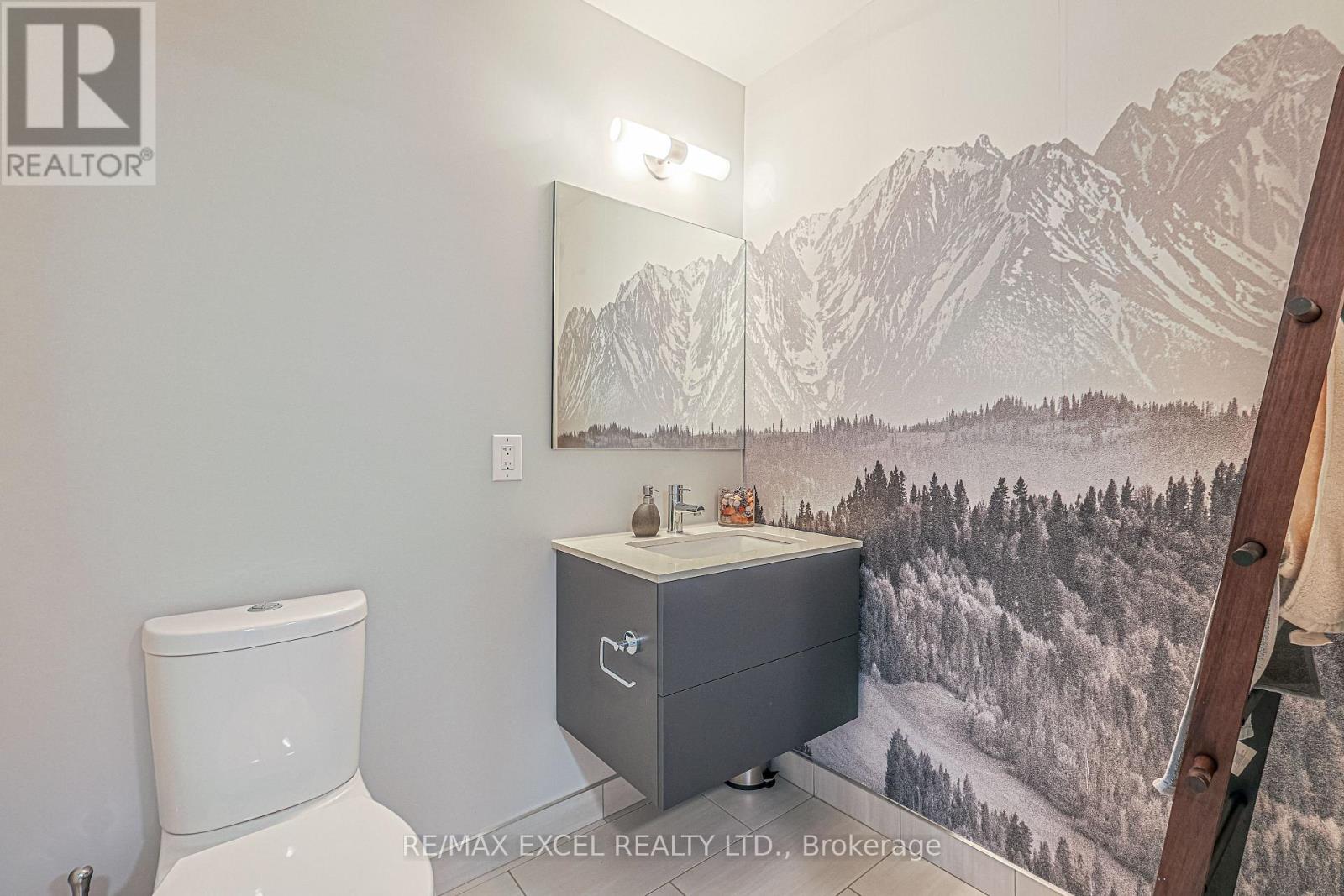 101 - 530 Indian Grove, Toronto, Ontario  M6P 2J1 - Photo 16 - W12375453