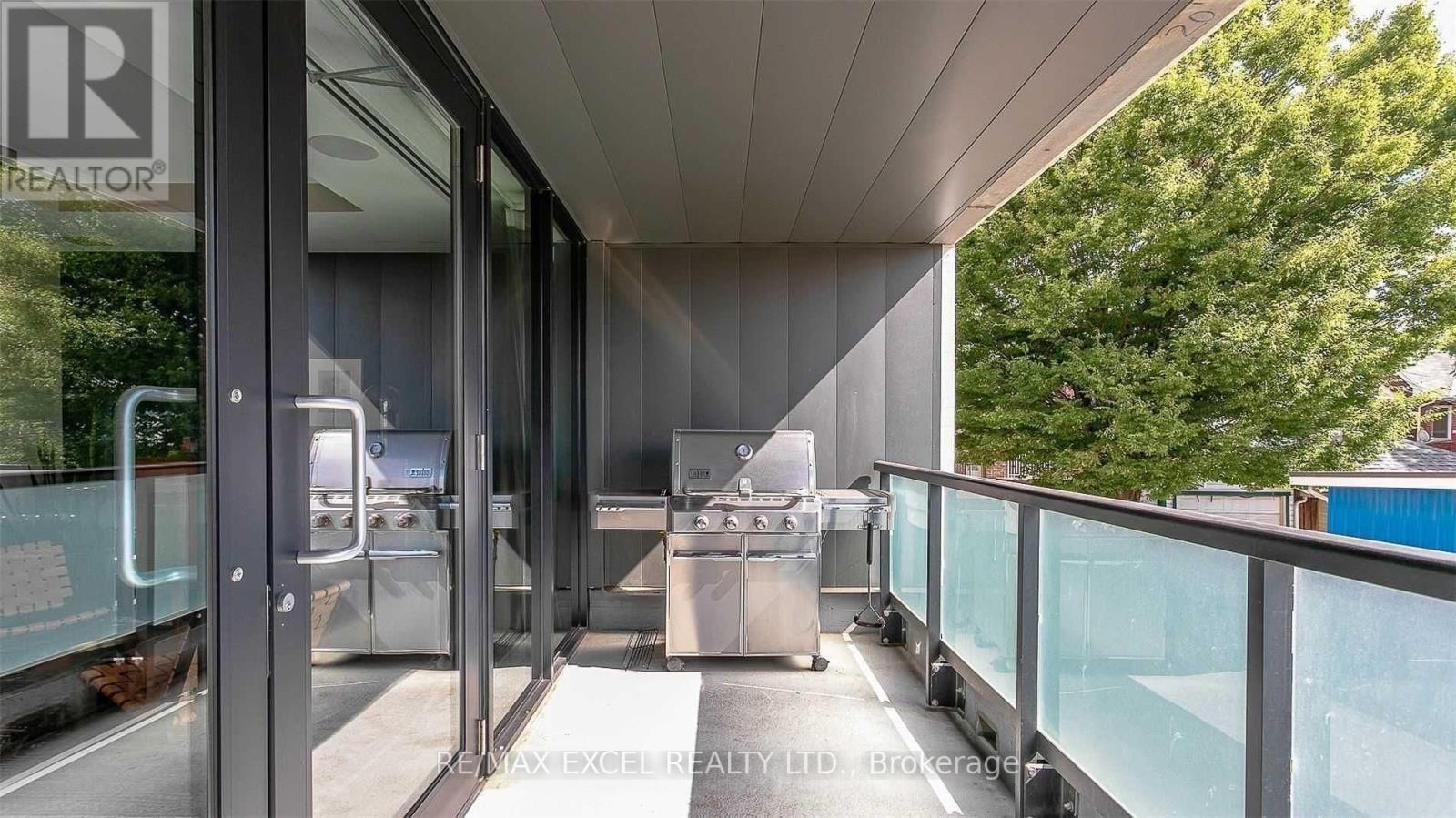 101 - 530 Indian Grove, Toronto, Ontario  M6P 2J1 - Photo 37 - W12375453