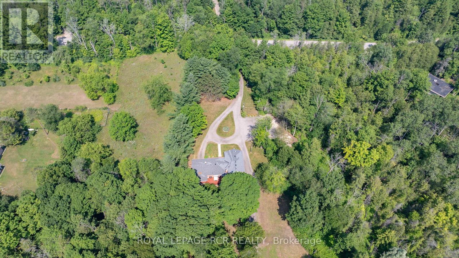 7561 Finnerty Side Road, Caledon, Ontario  L7E 0H5 - Photo 3 - W12297664