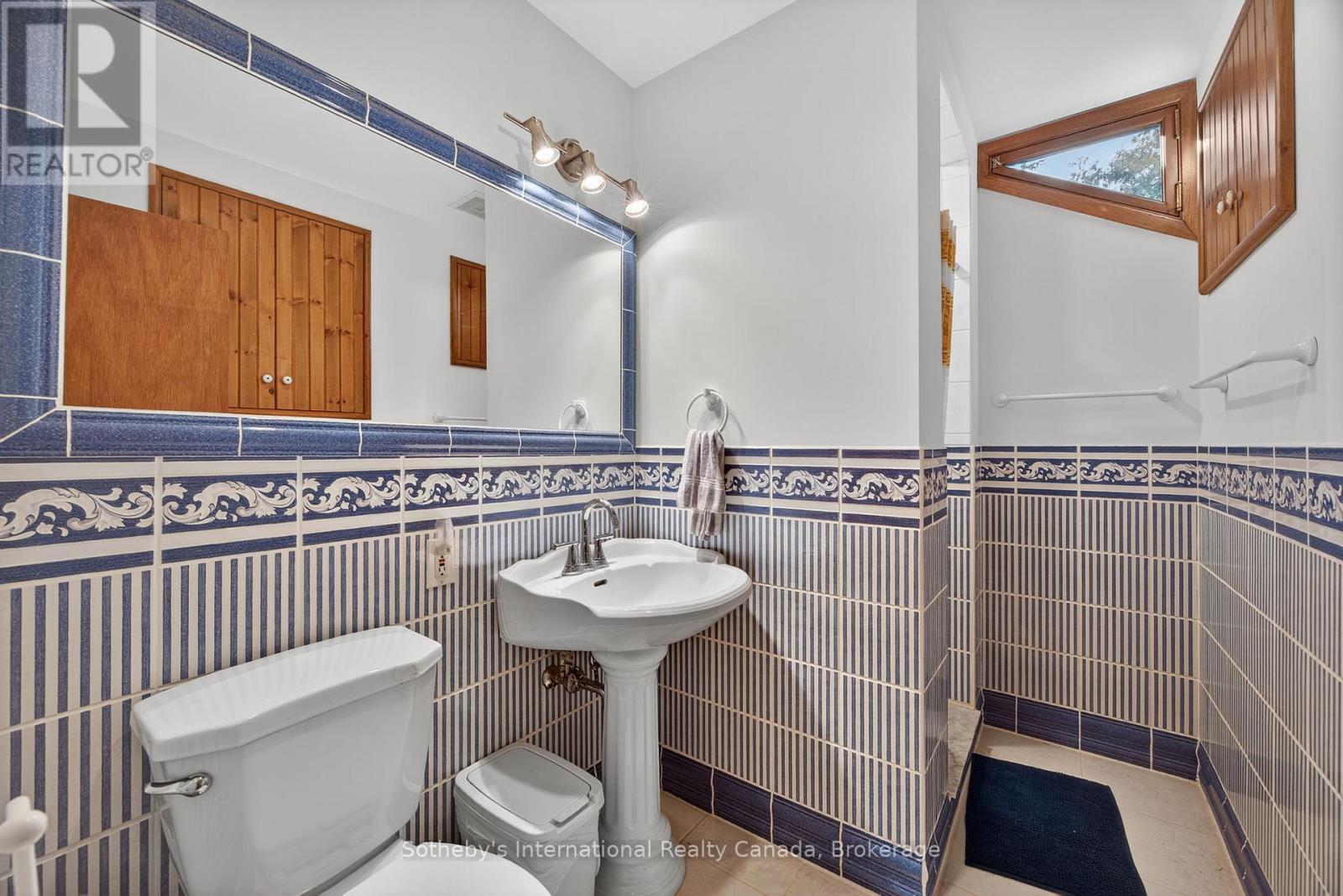 152 Bayview Avenue, Blue Mountains, Ontario  N0H 2P0 - Photo 20 - X12375576