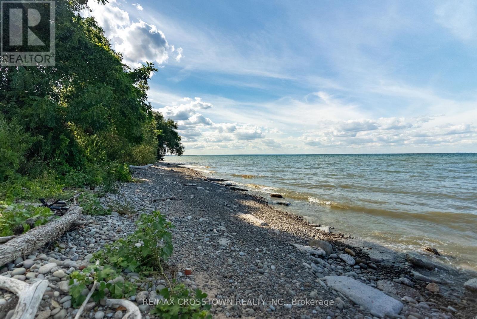 4921 Sann Road N, Lincoln (Lincoln Lake), Ontario  L0R 1B1 - Photo 18 - X12375444