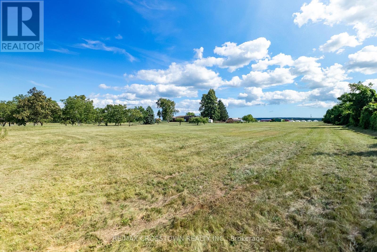 4921 Sann Road N, Lincoln (Lincoln Lake), Ontario  L0R 1B1 - Photo 20 - X12375444
