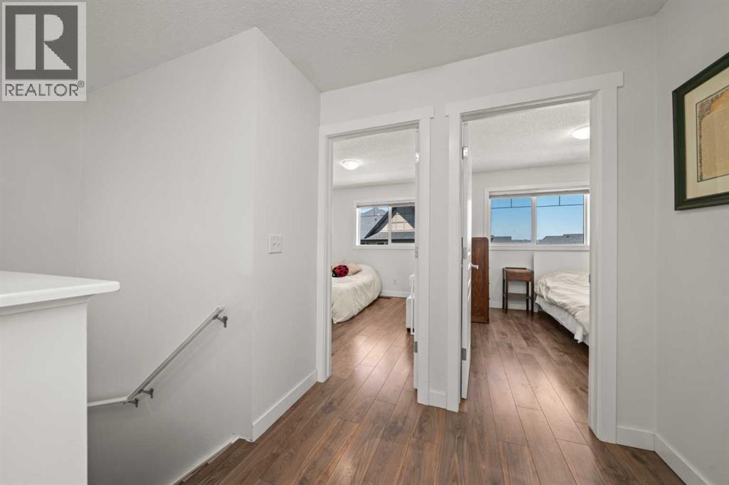 54 Cimarron Vista Gardens, Okotoks, Alberta  T1S 0G2 - Photo 26 - A2248325