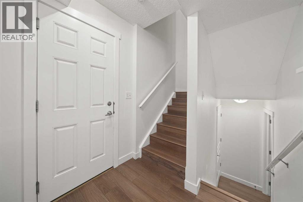 54 Cimarron Vista Gardens, Okotoks, Alberta  T1S 0G2 - Photo 32 - A2248325