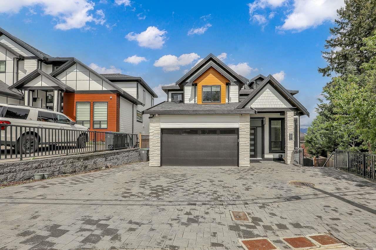 Property at 14271 GROSVENOR ROAD image 2