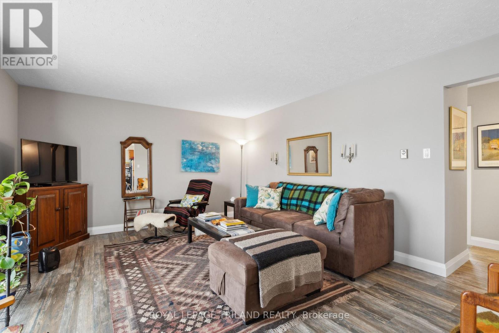 221 Highview Drive, St. Thomas, Ontario  N5R 5H6 - Photo 15 - X12193305