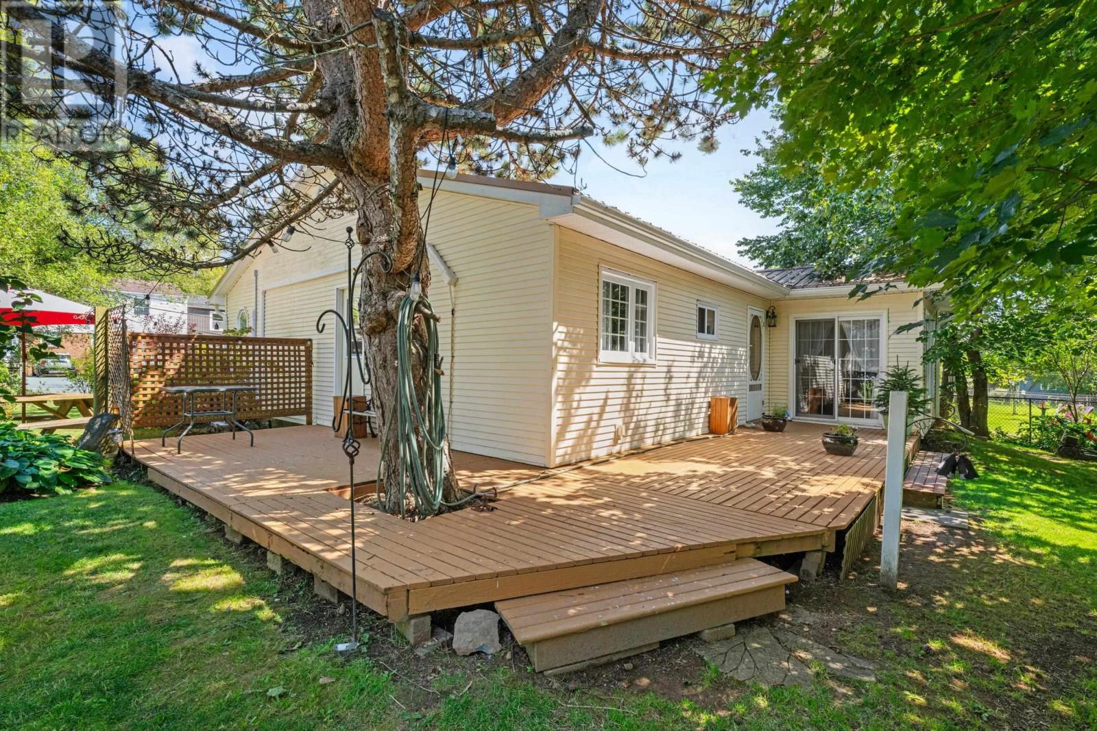 66 Circassion Drive, Cole Harbour, Nova Scotia  B2W 4N3 - Photo 33 - 202522121