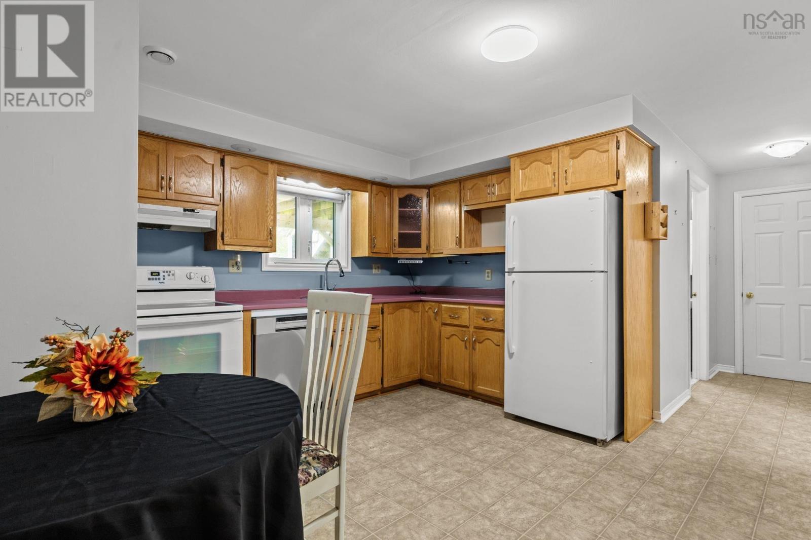 69 Michelle Drive, Lawrencetown, Nova Scotia  B2Z 1E5 - Photo 18 - 202522143