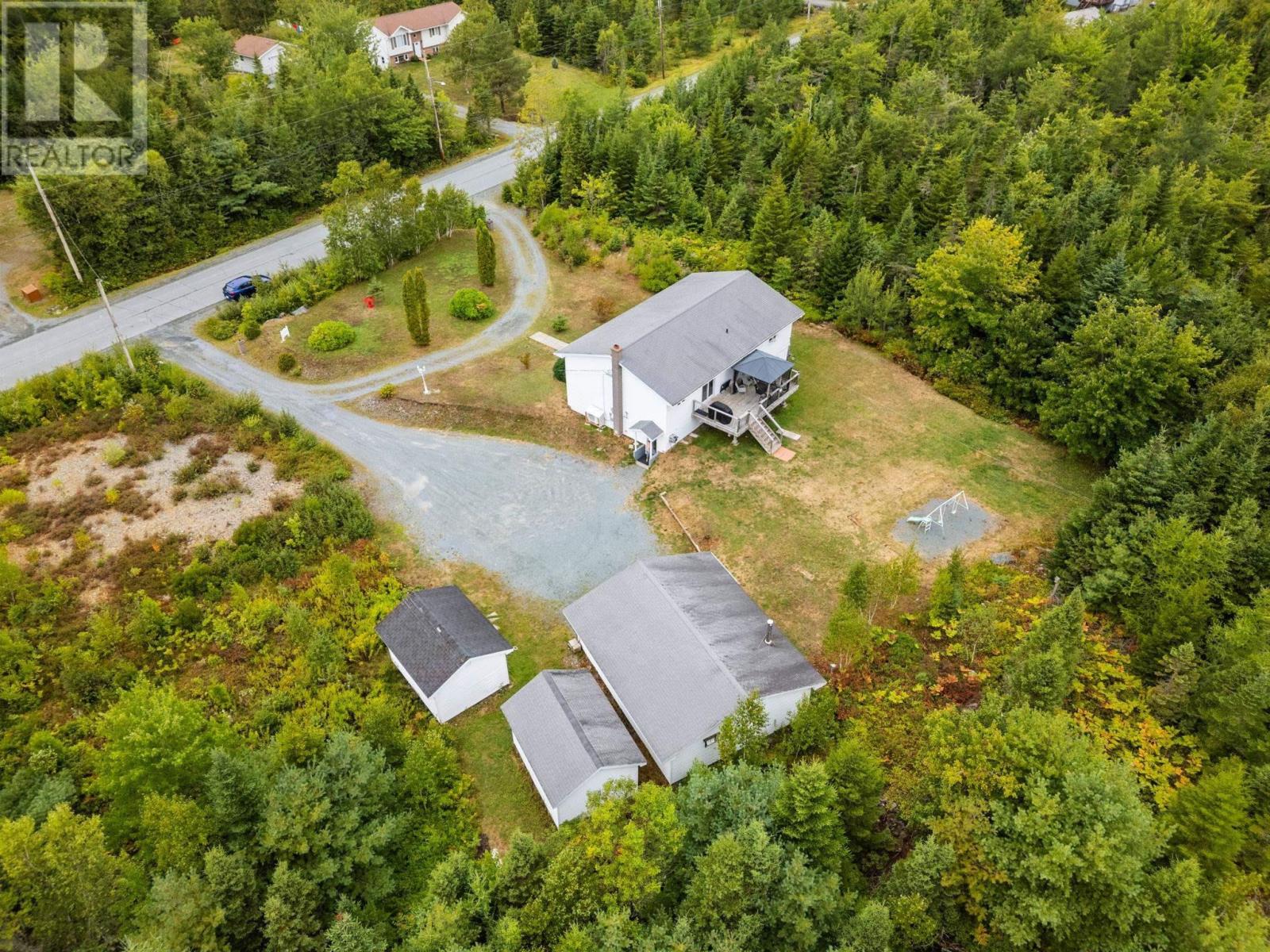 69 Michelle Drive, Lawrencetown, Nova Scotia  B2Z 1E5 - Photo 36 - 202522143