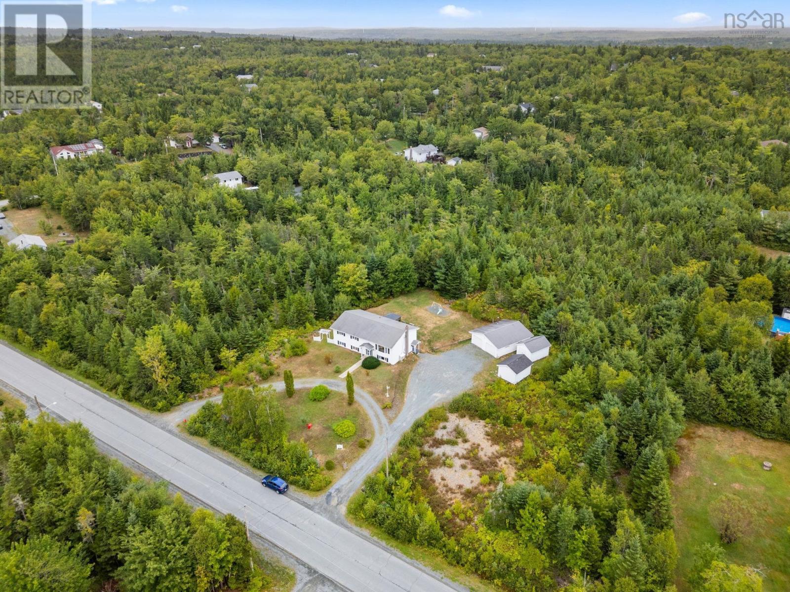 69 Michelle Drive, Lawrencetown, Nova Scotia  B2Z 1E5 - Photo 37 - 202522143