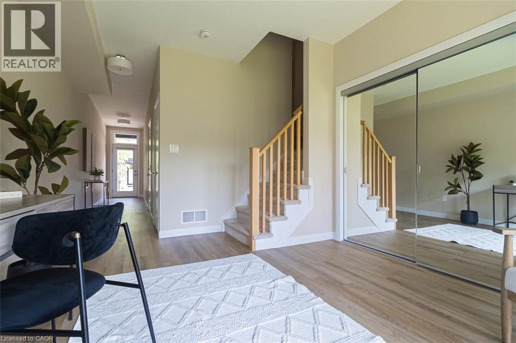 270 Melvin Avenue Unit# 13, Hamilton, Ontario  L8H 0B4 - Photo 5 - 40740751