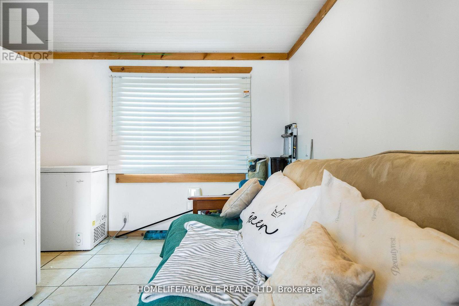 101 River Road E, Wasaga Beach, Ontario  L9Z 2L1 - Photo 29 - S12375248