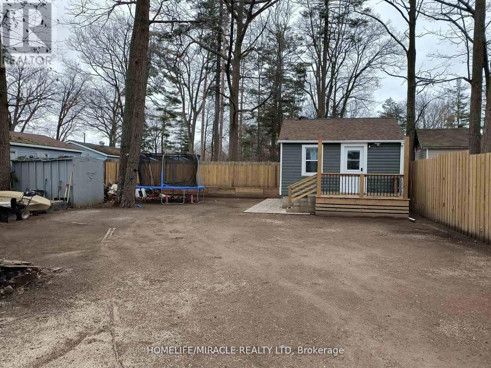101 River Road E, Wasaga Beach, Ontario  L9Z 2L1 - Photo 34 - S12375248