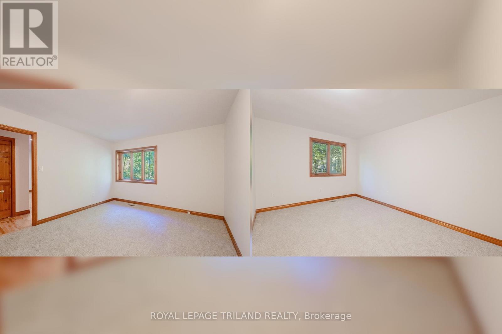 10239 Pinetree Drive, Lambton Shores, Ontario  N0M 1T0 - Photo 25 - X12375650