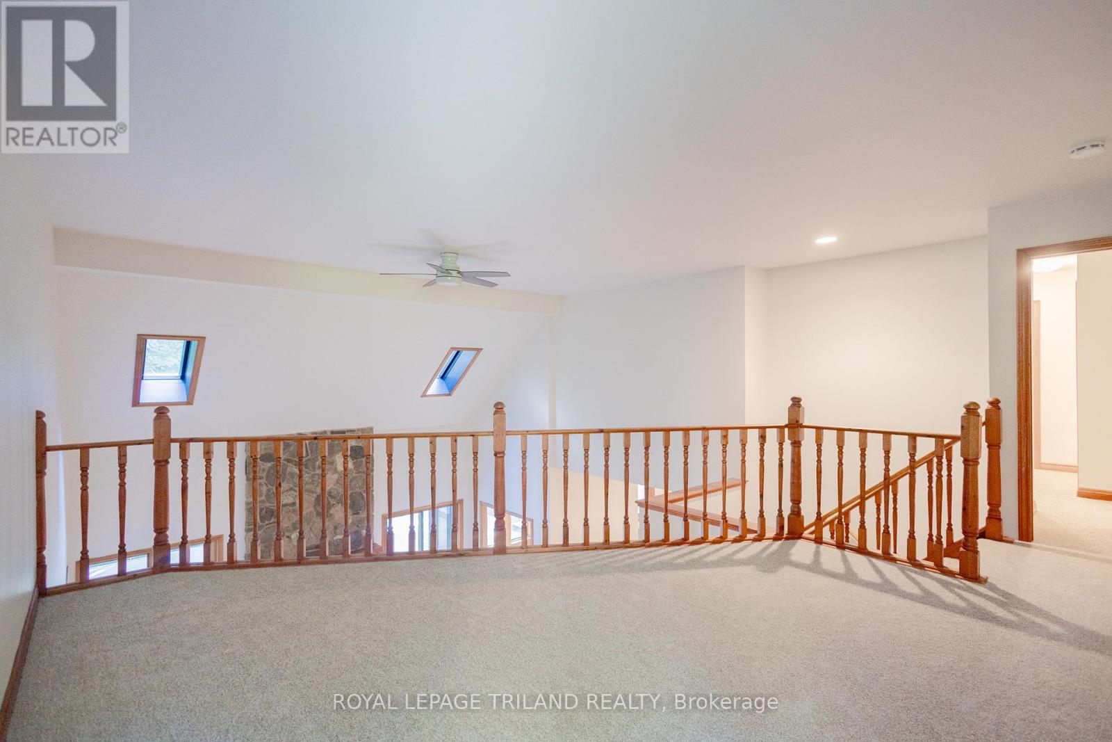 10239 Pinetree Drive, Lambton Shores, Ontario  N0M 1T0 - Photo 30 - X12375650