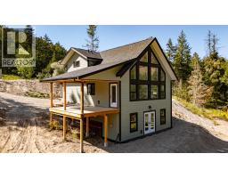 645 Grand Oro Road, kaleden, British Columbia