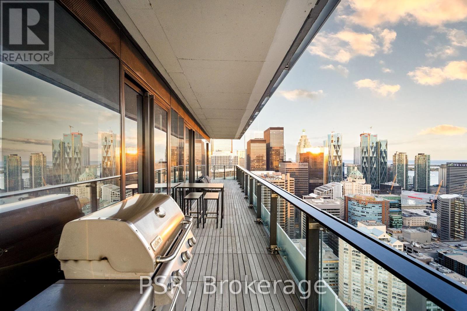 4302 - 224 King Street W, Toronto, Ontario  M5H 0A6 - Photo 6 - C12375553