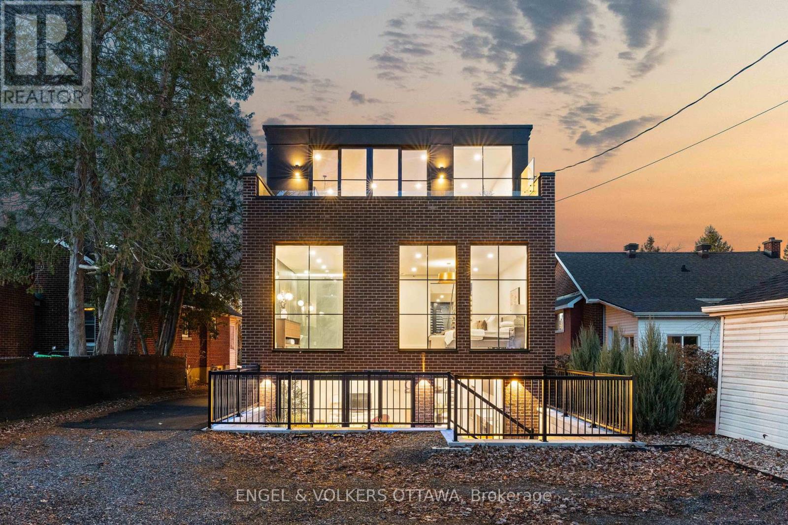 246 Byron Avenue, Ottawa, Ontario  K1Z 6Y8 - Photo 35 - X12375616