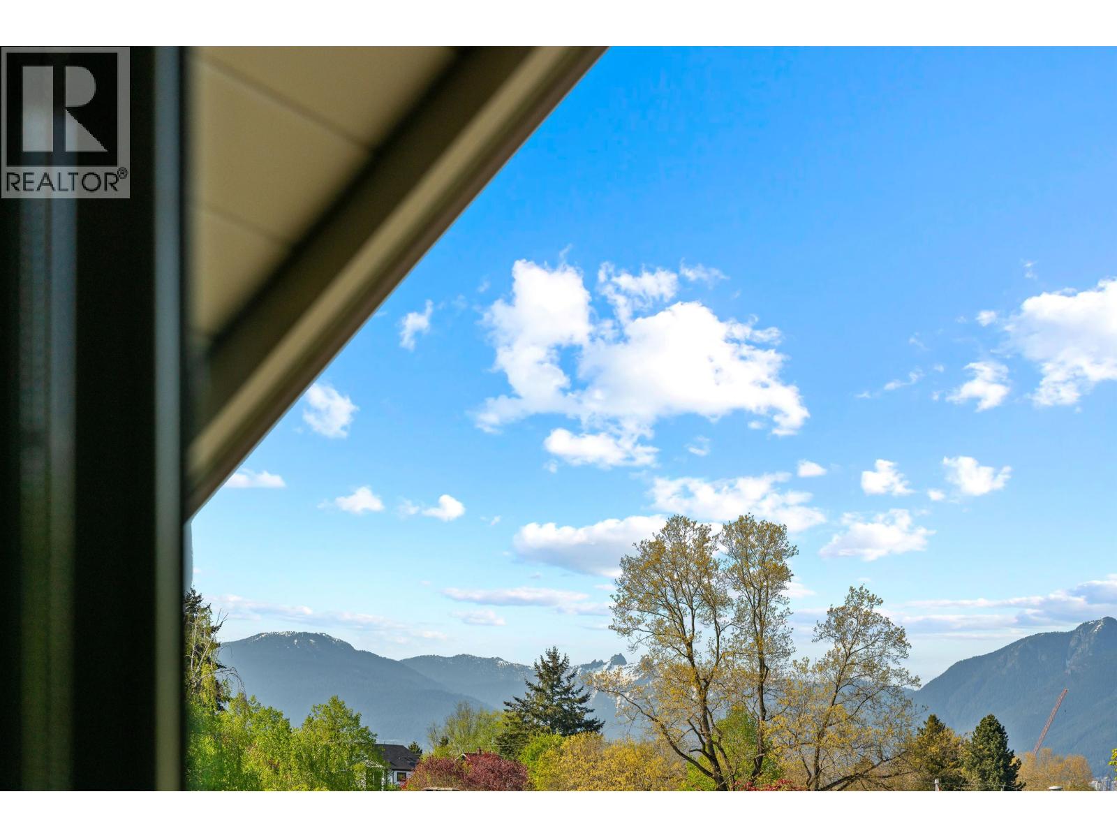 2 2253 Grant Street, Vancouver, British Columbia  V5L 2Z6 - Photo 30 - R3042331
