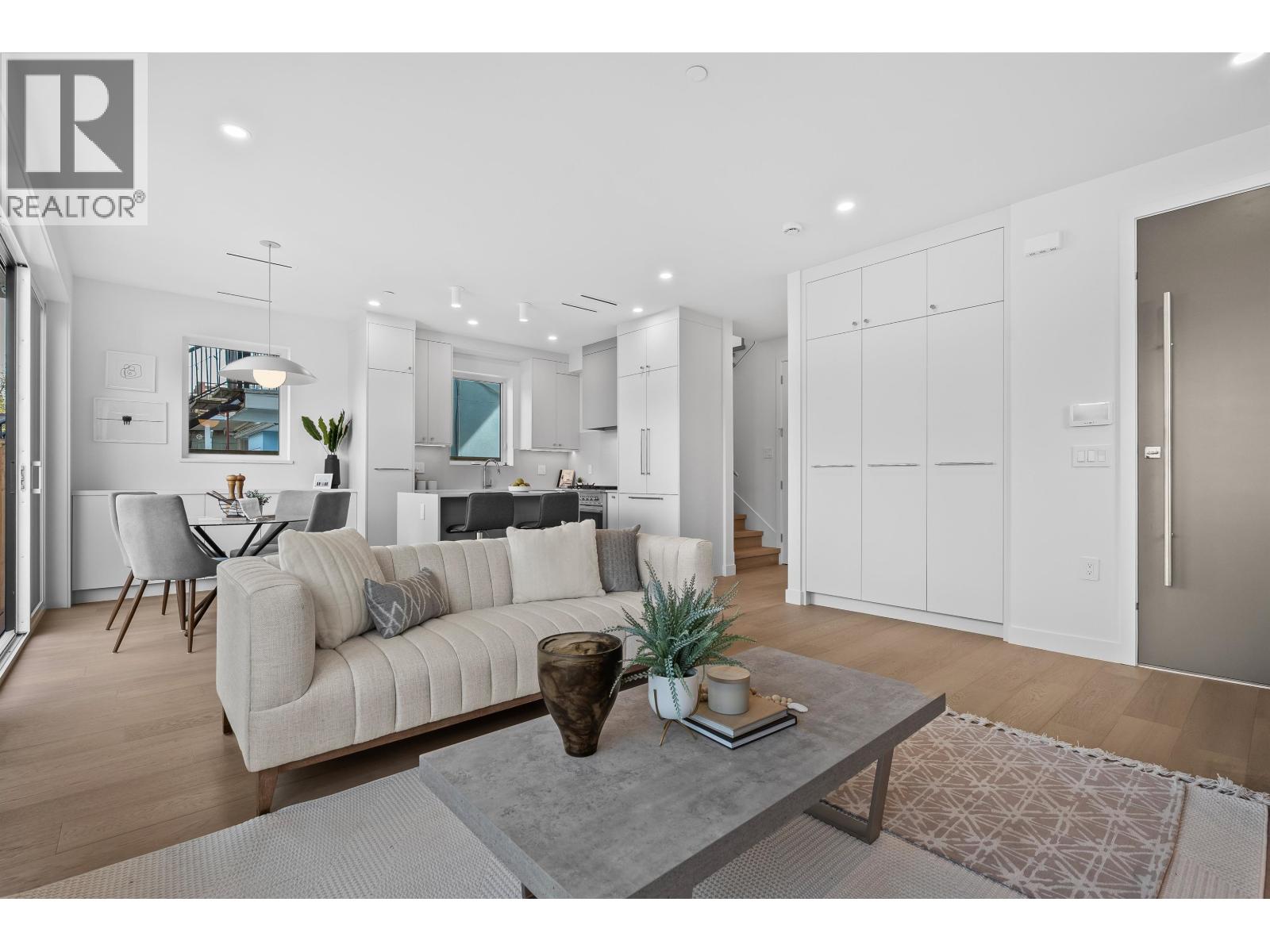 2 2253 Grant Street, Vancouver, British Columbia  V5L 2Z6 - Photo 6 - R3042331