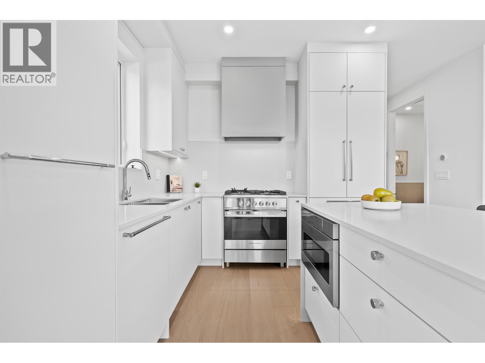 2 2253 Grant Street, Vancouver, British Columbia  V5L 2Z6 - Photo 8 - R3042331