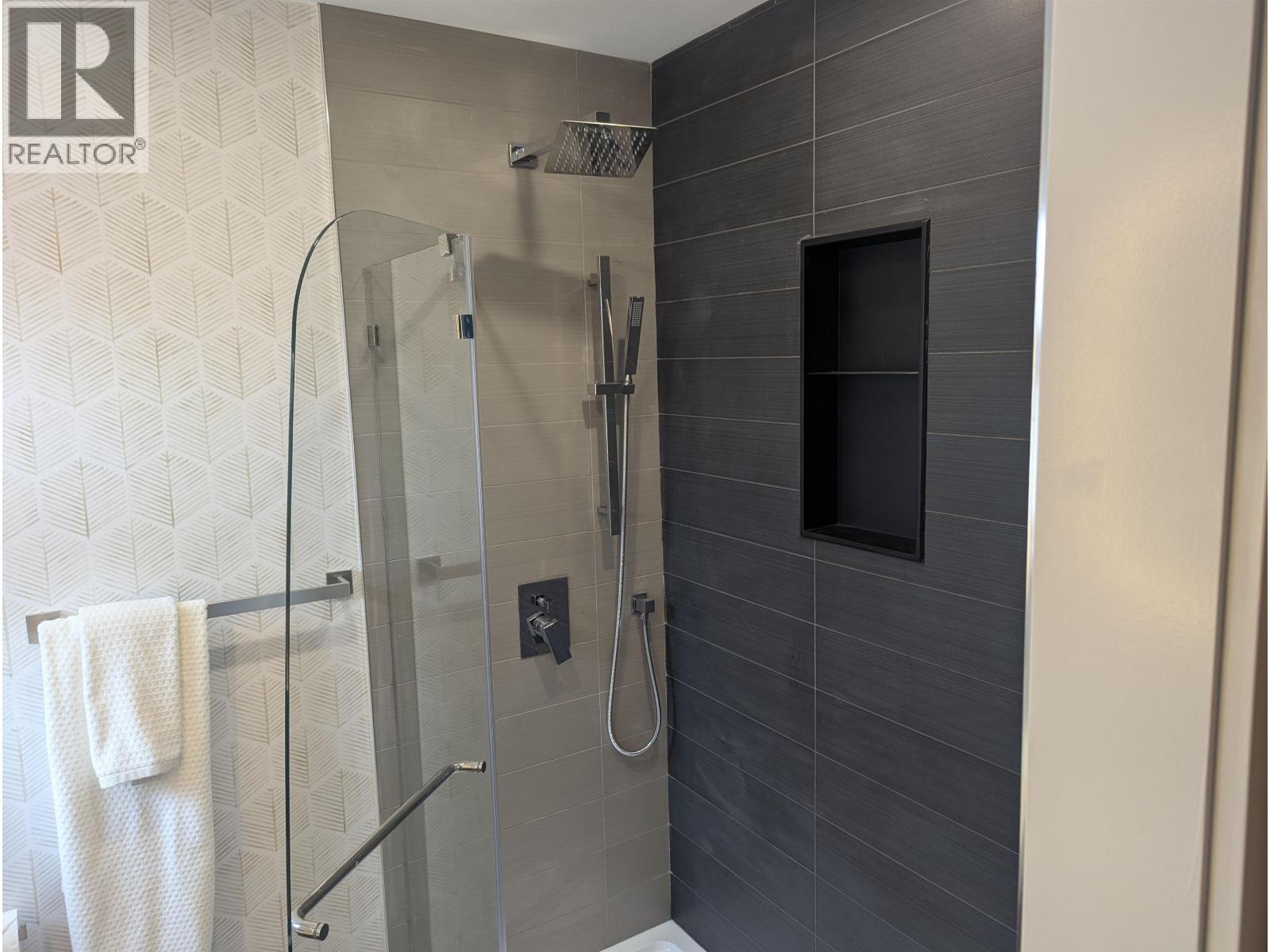 3361 E 28th Avenue, Vancouver, British Columbia  V5R 1T2 - Photo 12 - R3042387