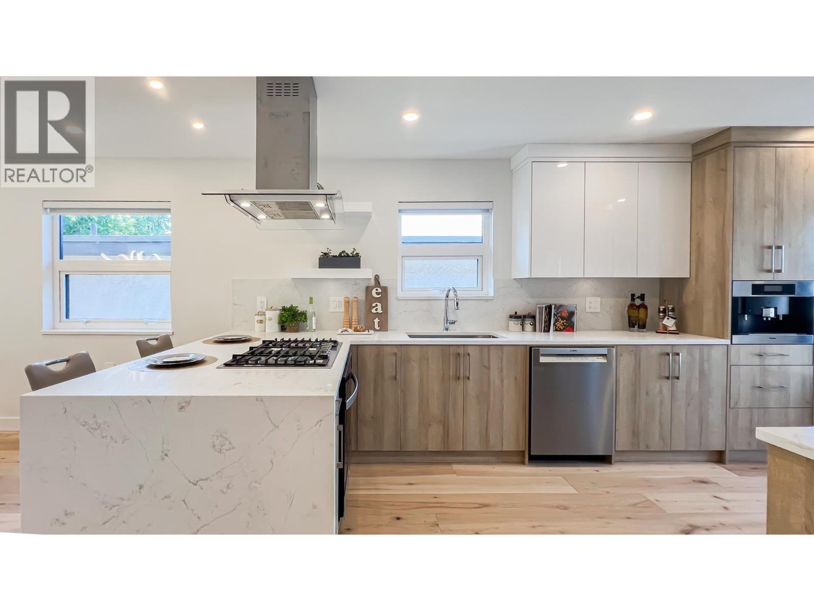 3361 E 28th Avenue, Vancouver, British Columbia  V5R 1T2 - Photo 6 - R3042387