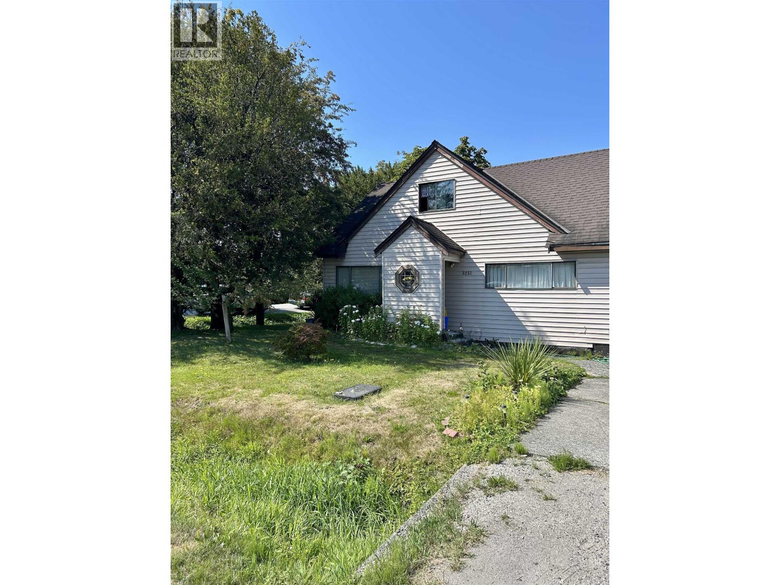 3251 Regina Avenue, Richmond, British Columbia  V6X 2K6 - Photo 3 - R3042401