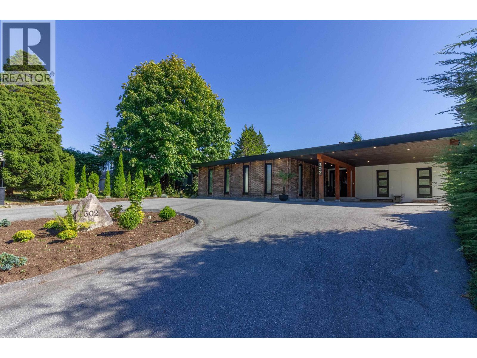 302 Oxford Drive, Port Moody, British Columbia  V3H 1T2 - Photo 39 - R3042318