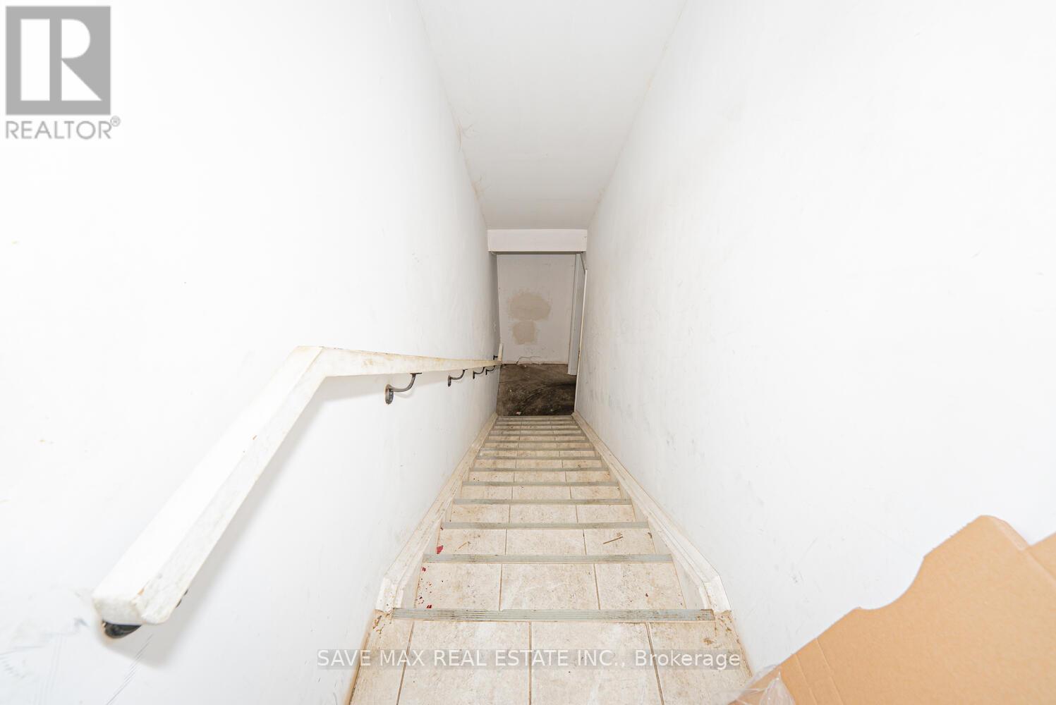 3062 Hurontario Street, Mississauga, Ontario  L5B 1N7 - Photo 23 - W12375503