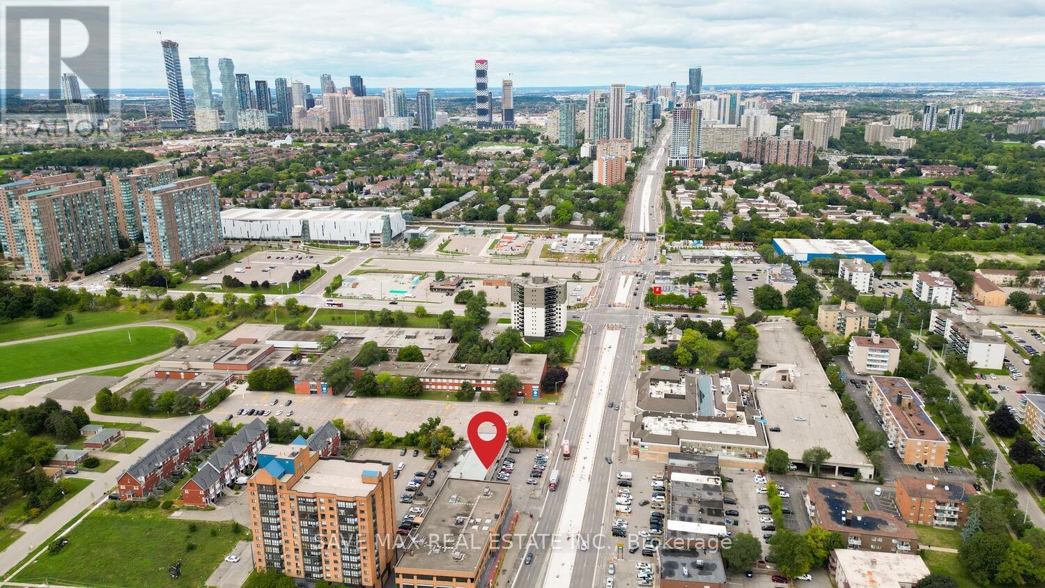3062 Hurontario Street, Mississauga, Ontario  L5B 1N7 - Photo 3 - W12375503