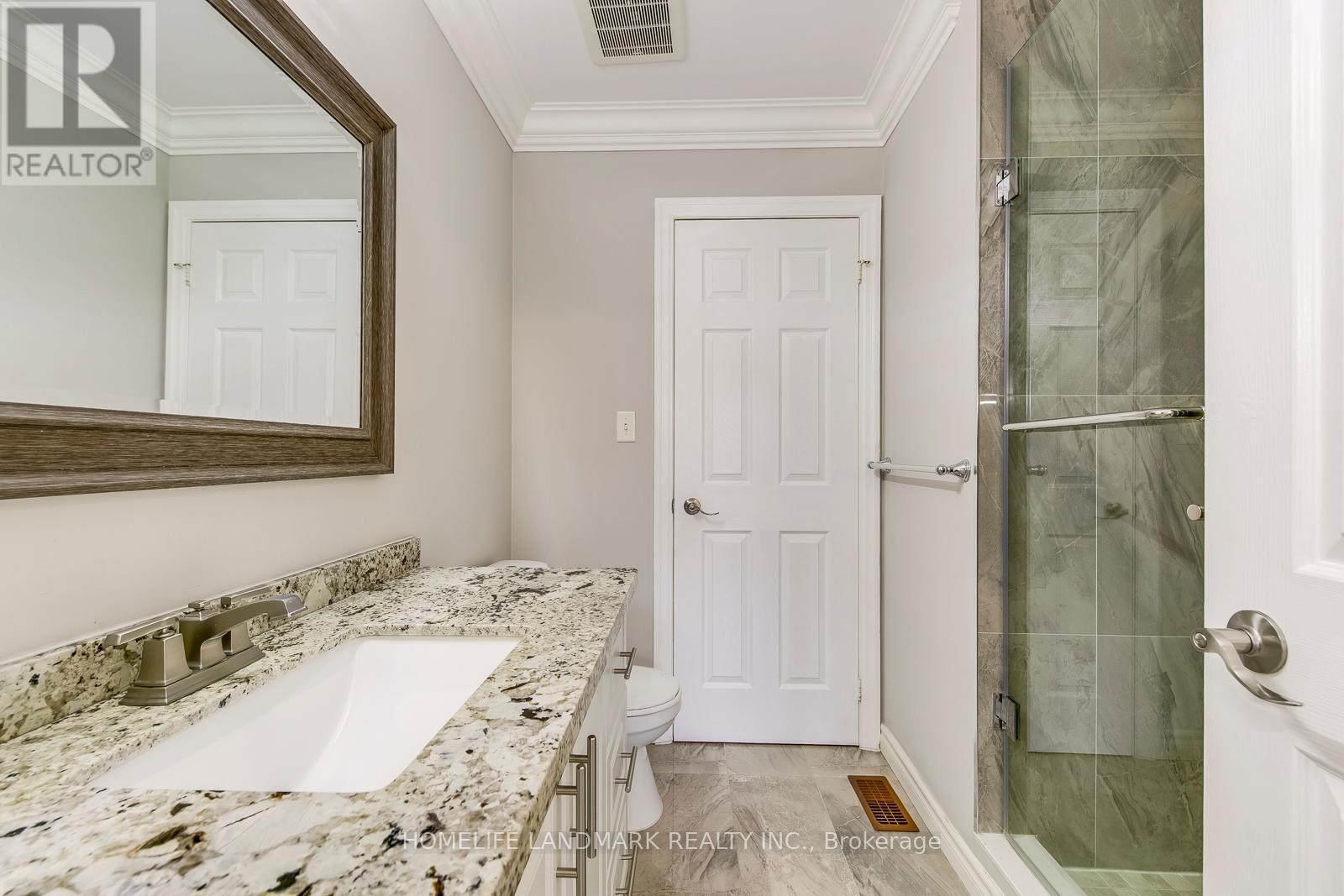 2196 Highcliffe Way, Oakville, Ontario  L6M 5B6 - Photo 38 - W12375514