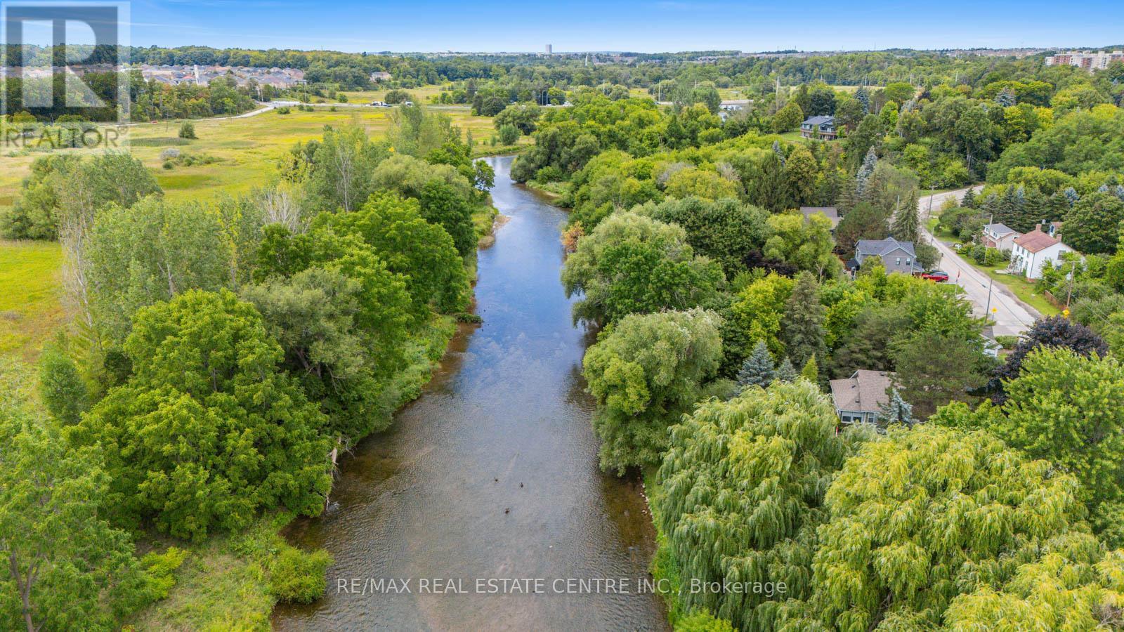 7742 Churchville Road, Brampton, Ontario  L6Y 0H5 - Photo 12 - W12375523