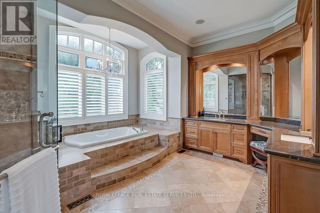 2319 Kilbride Street, Burlington, Ontario  L7P 0H7 - Photo 26 - W12375572