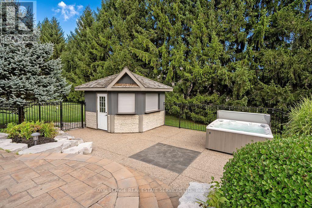 2319 Kilbride Street, Burlington, Ontario  L7P 0H7 - Photo 48 - W12375572