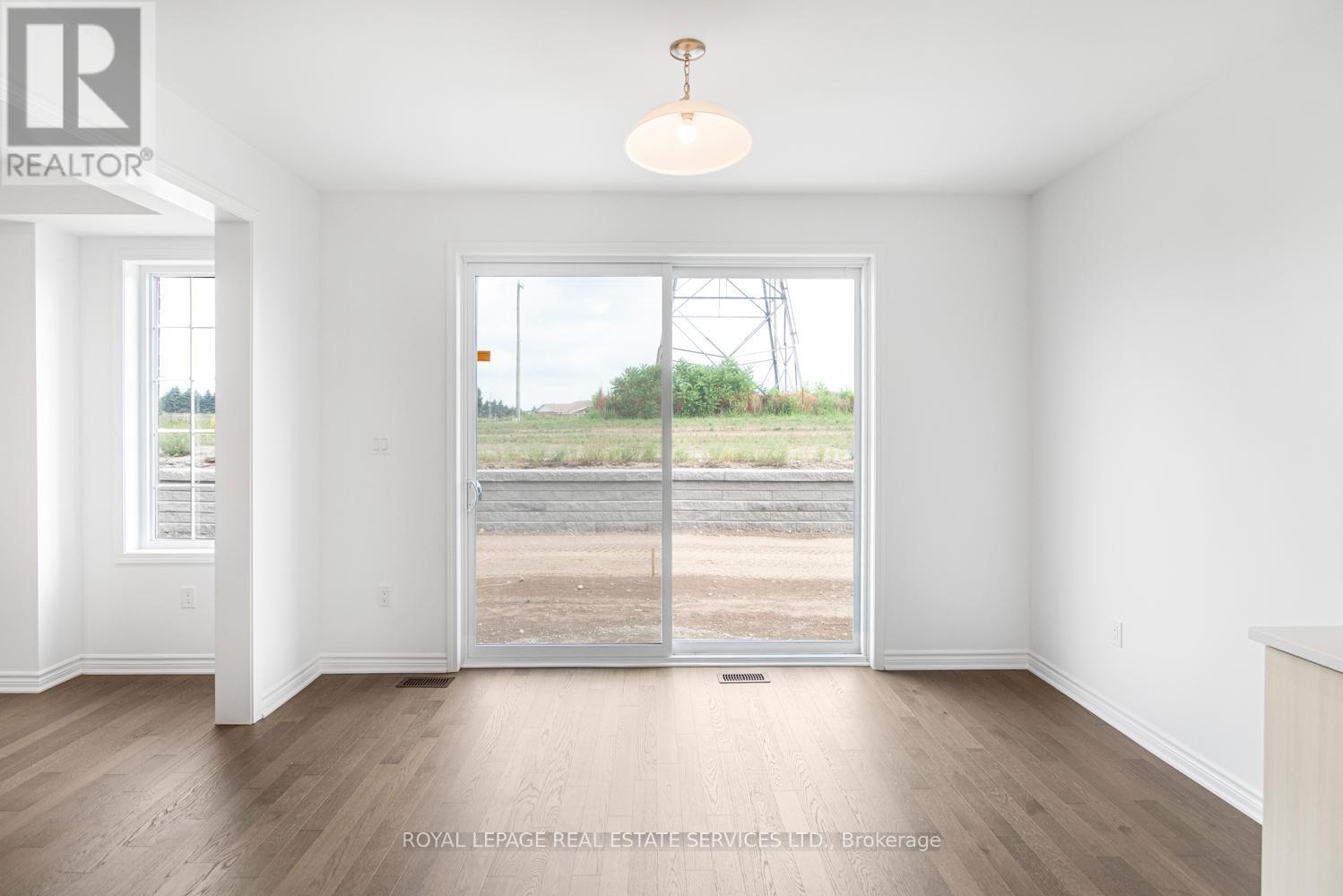 266 Millstone Street, Kitchener, Ontario  N2R 0V8 - Photo 14 - X12375519