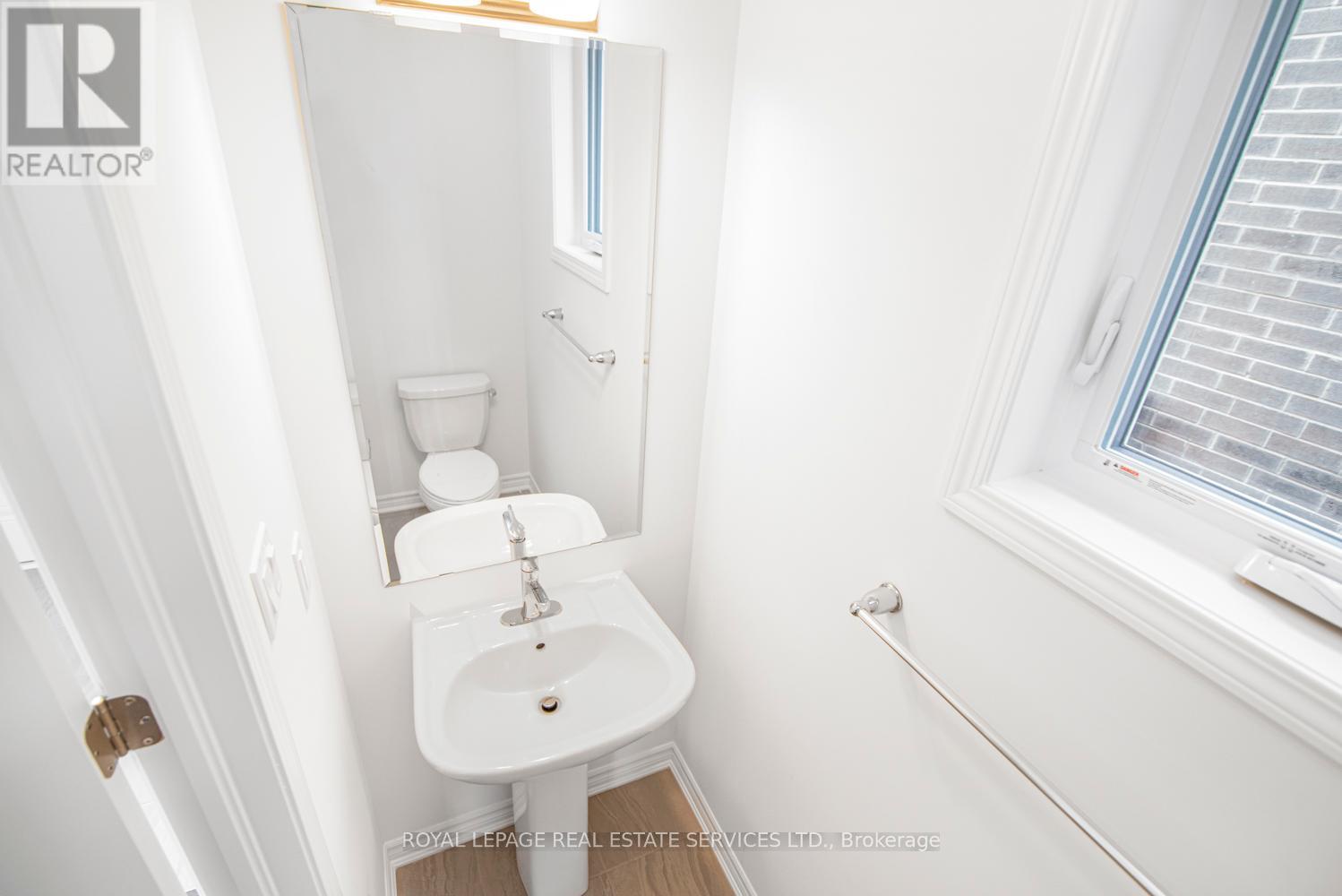 266 Millstone Street, Kitchener, Ontario  N2R 0V8 - Photo 19 - X12375519