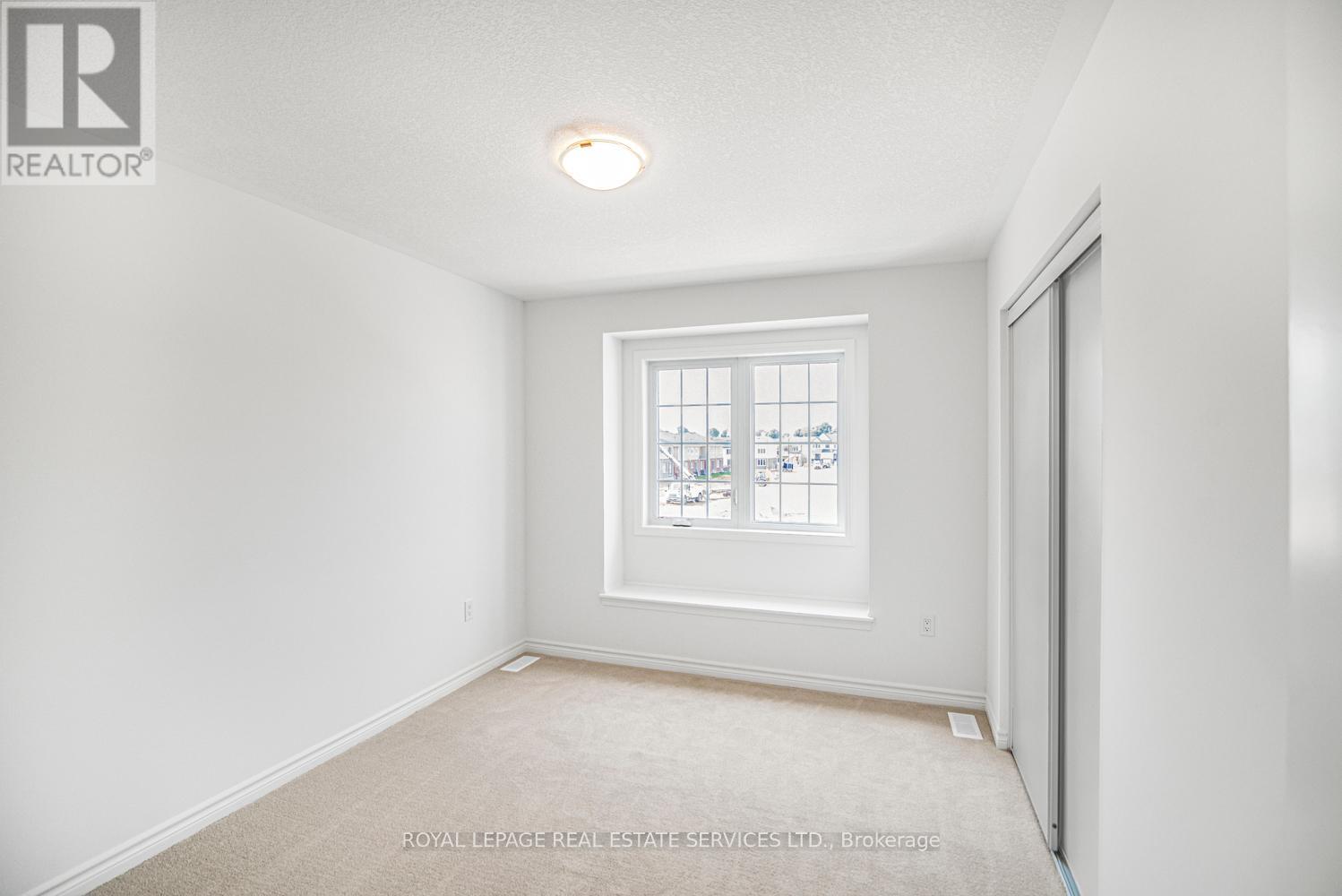 266 Millstone Street, Kitchener, Ontario  N2R 0V8 - Photo 21 - X12375519