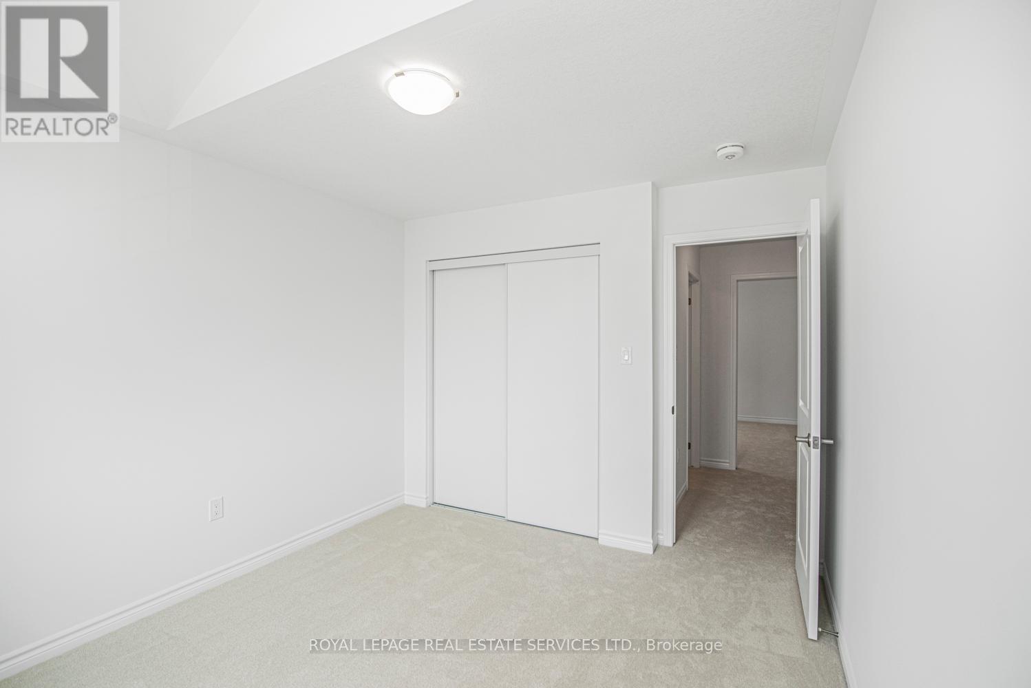 266 Millstone Street, Kitchener, Ontario  N2R 0V8 - Photo 24 - X12375519