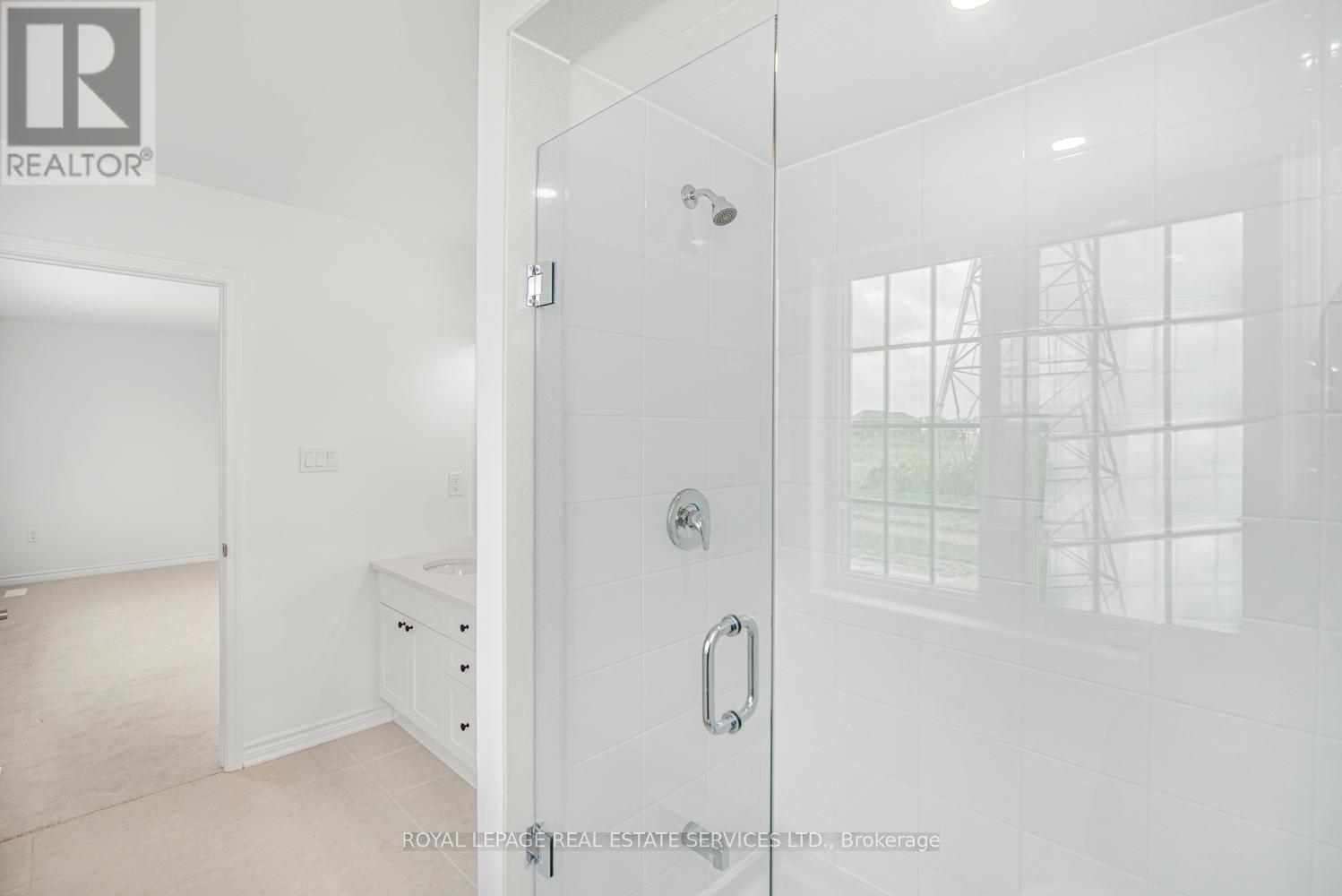 266 Millstone Street, Kitchener, Ontario  N2R 0V8 - Photo 29 - X12375519