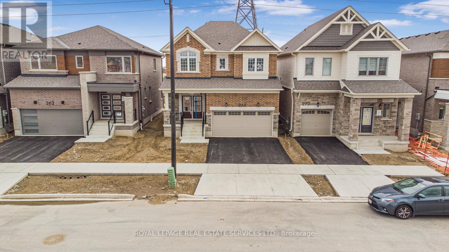 266 Millstone Street, Kitchener, Ontario  N2R 0V8 - Photo 6 - X12375519