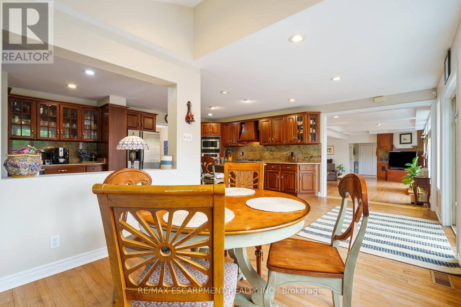 1166 Westbrook Road, Hamilton, Ontario  L0R 2A6 - Photo 15 - X12375525