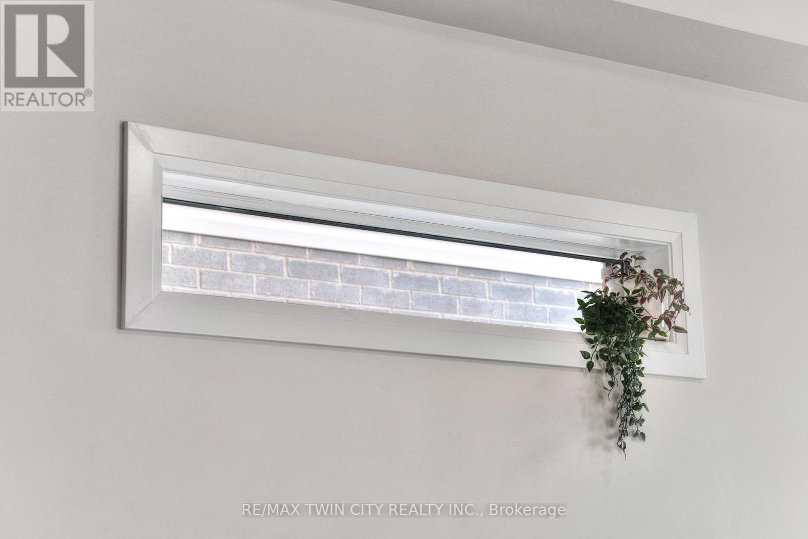 160 Foamflower Place, Waterloo, Ontario  N2V 0G9 - Photo 14 - X12375598
