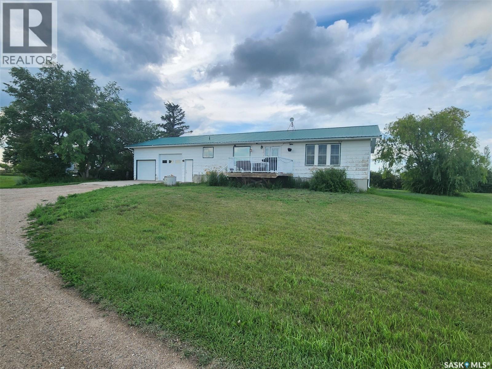 Janssen Acreage, Benson Rm No. 35, Saskatchewan  S0C 0L0 - Photo 2 - SK016065