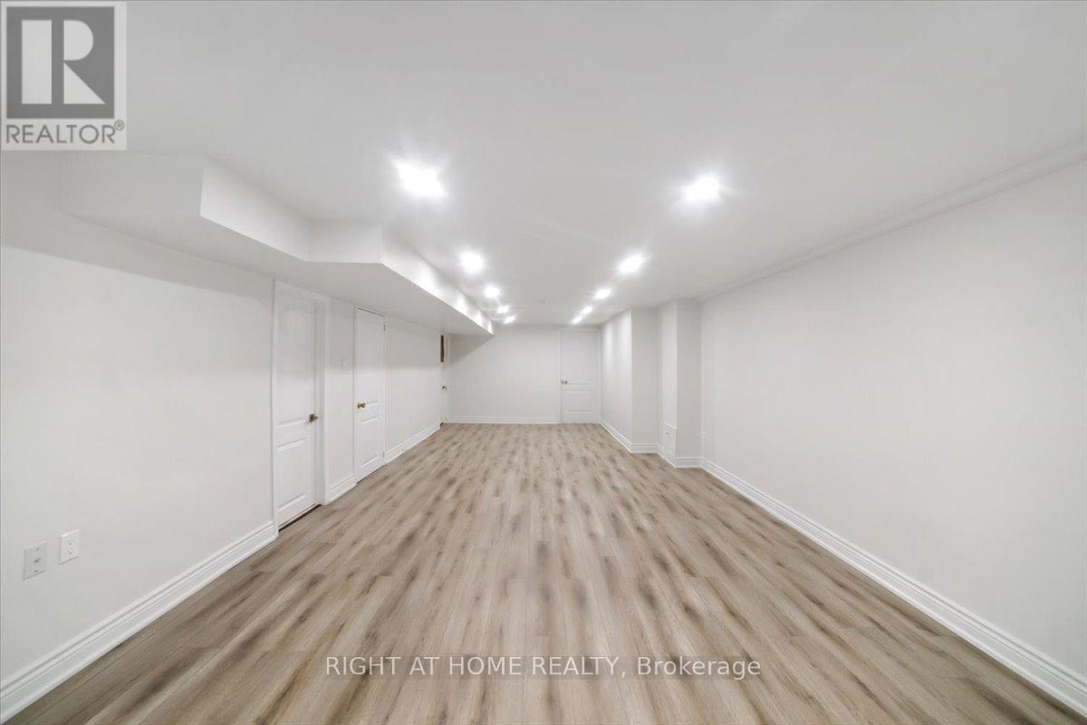 28 Charlbrook Avenue, Barrie, Ontario  L4M 2Y4 - Photo 28 - S12375591