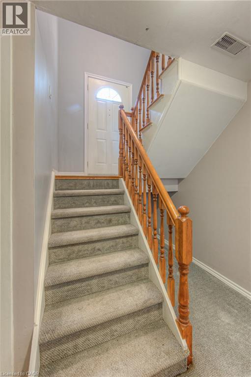 16 Brisbane Boulevard, Brantford, Ontario  N3S 4L2 - Photo 26 - 40765366