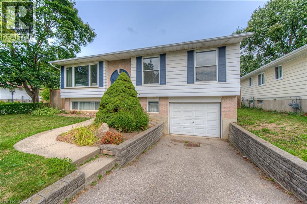16 Brisbane Boulevard, Brantford, Ontario  N3S 4L2 - Photo 3 - 40765366