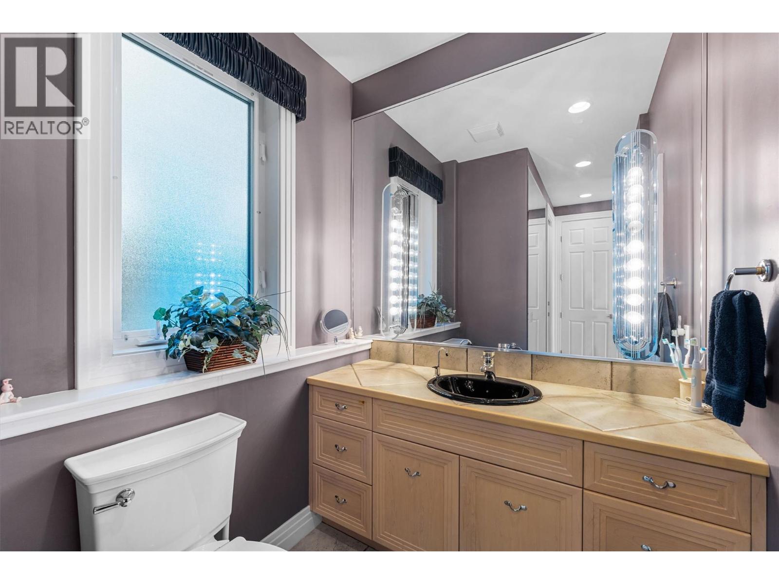 994 Skeena Drive, Kelowna, British Columbia  V1V 2K7 - Photo 60 - 10361373